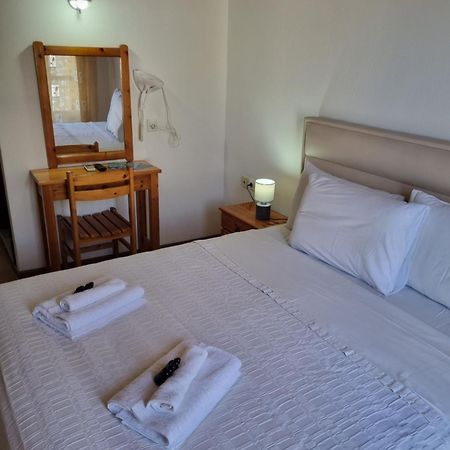 Zeus Guesthouse Παναγία Εξωτερικό φωτογραφία
